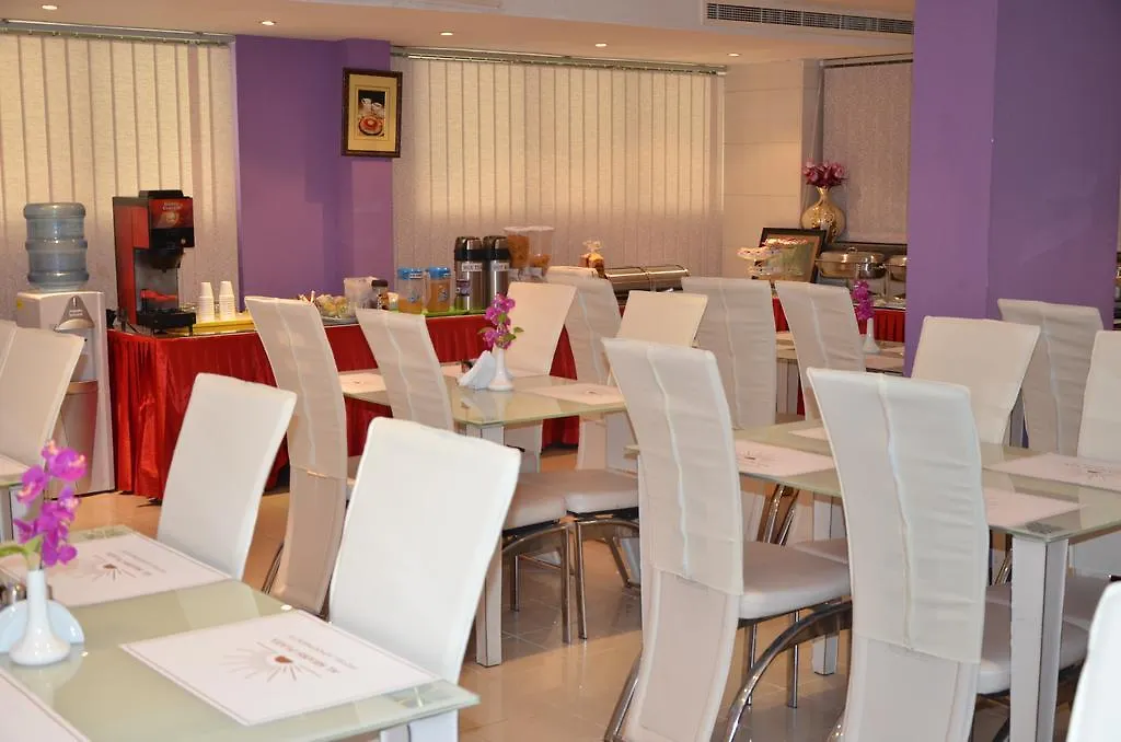 Al Shams Plaza Hotel Apartments Dubai 3*,  United Arab Emirates