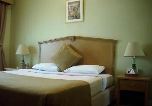 Al Shams Plaza Hotel Apartments Dubaj