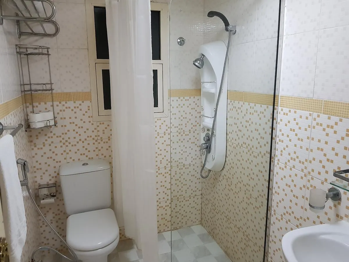 Al Shams Plaza Hotel Apartments Dubaj