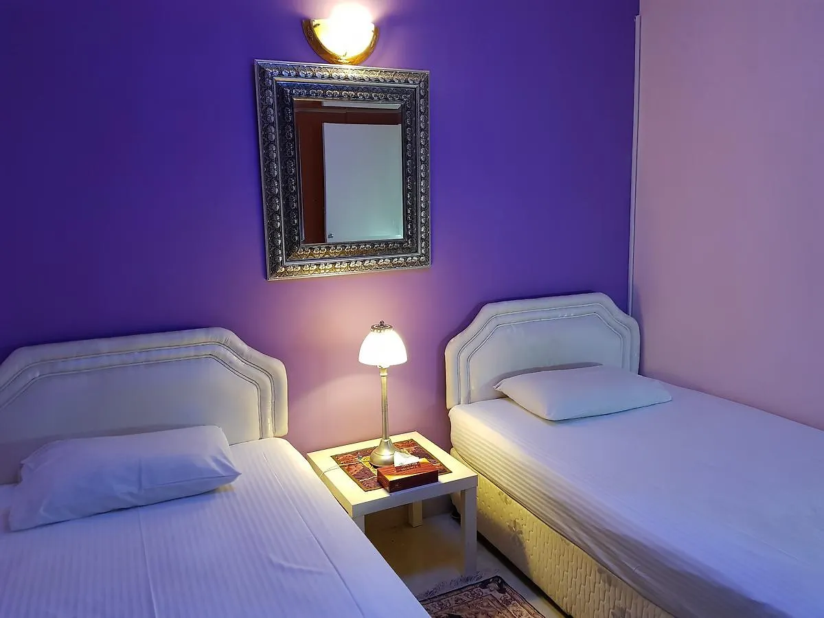 Al Shams Plaza Hotel Apartments Dubaj