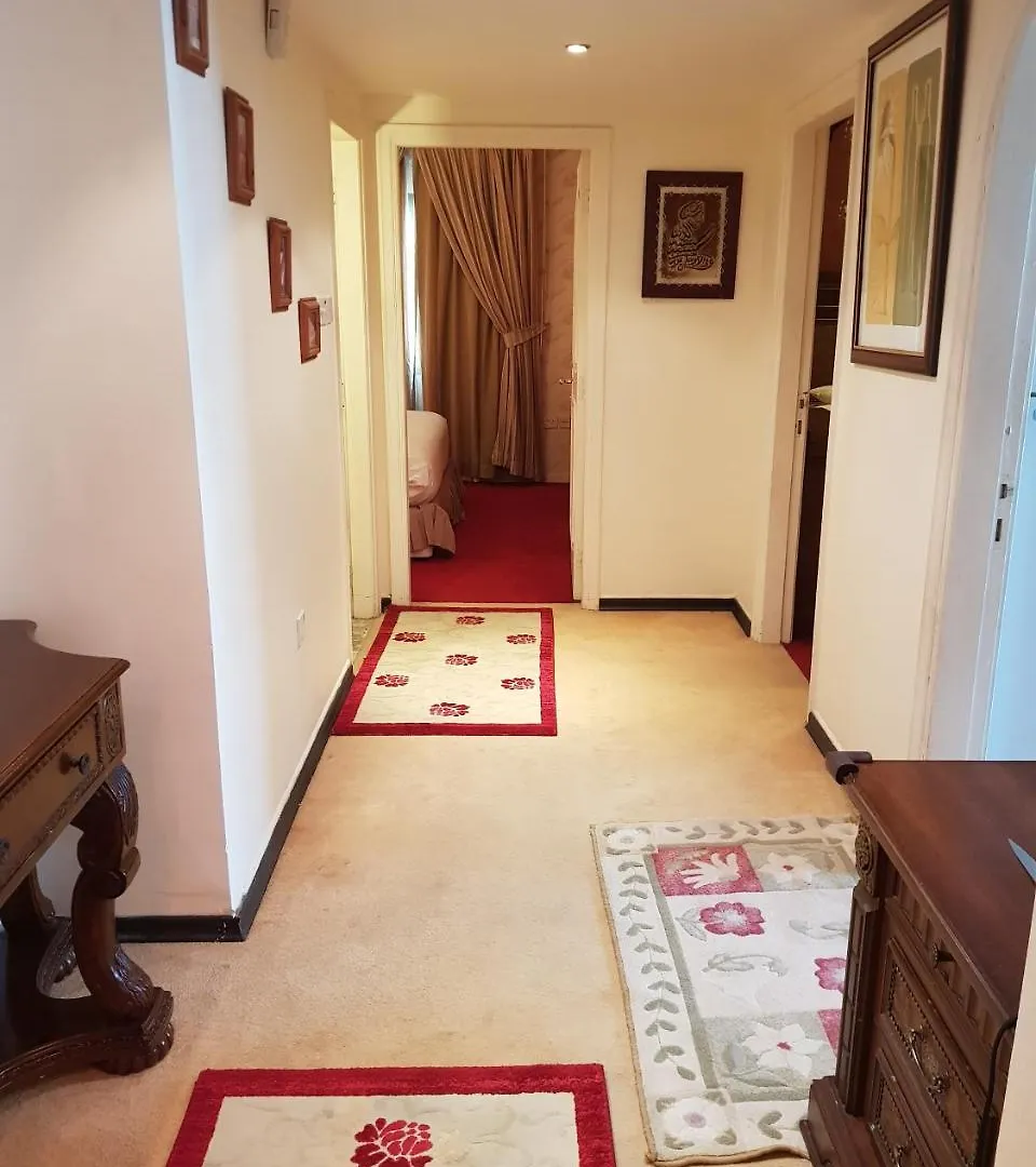 Al Shams Plaza Hotel Apartments Dubaj